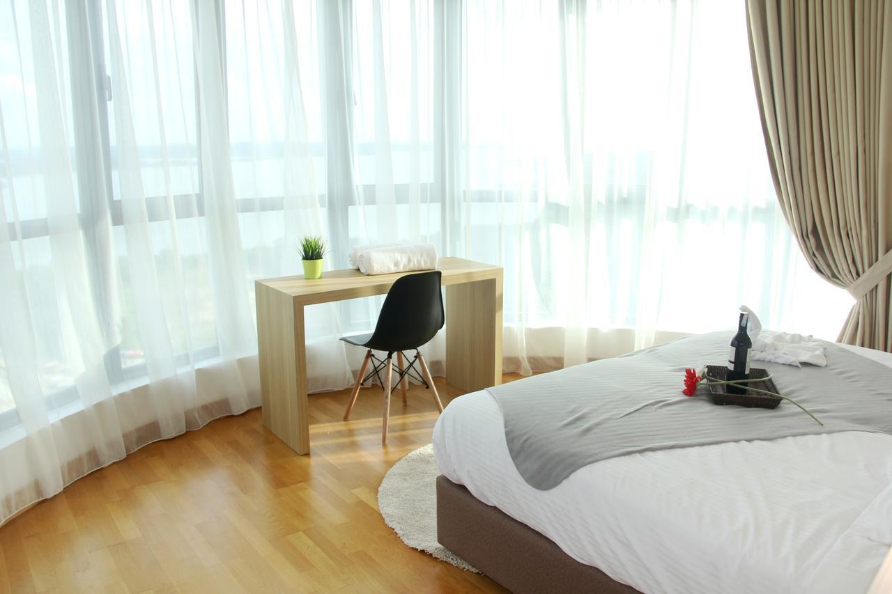 Teega Suites By Subhome Nusajaya  Exterior foto