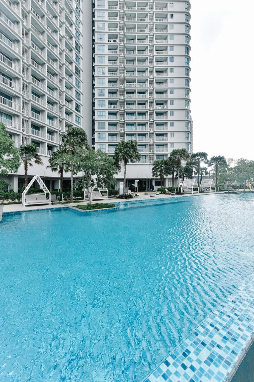 Teega Suites By Subhome Nusajaya  Exterior foto